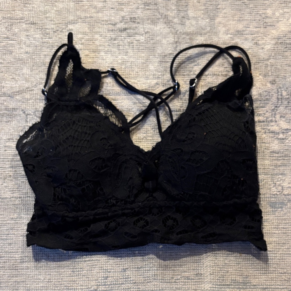 Chic Black Lace Bralette